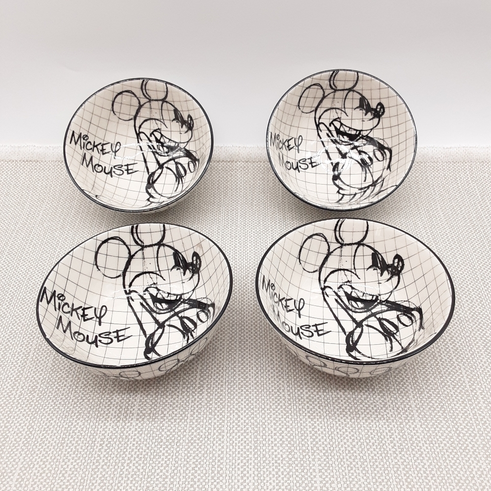 Disney Mickey Laughing Sketch 4.75 Inch Tidbit Bowl Set Of 4